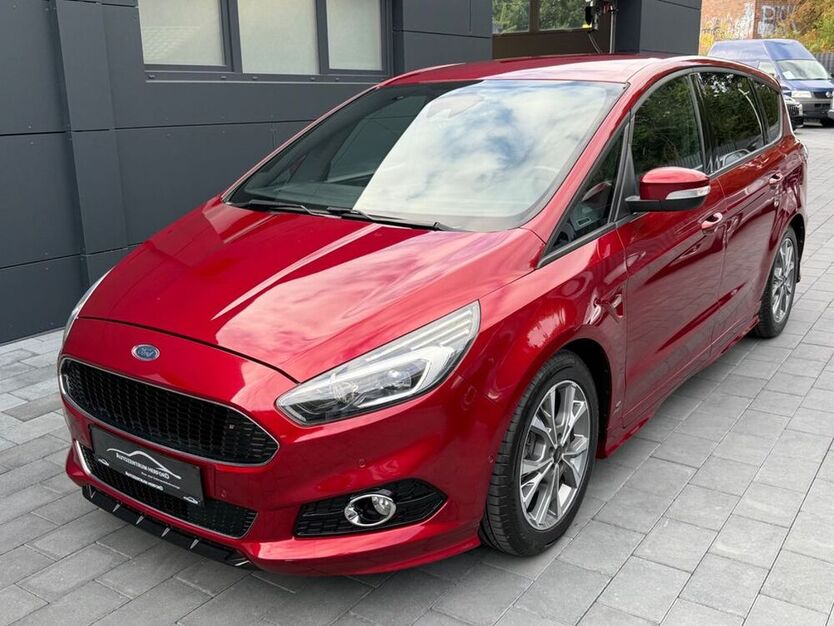 S-Max