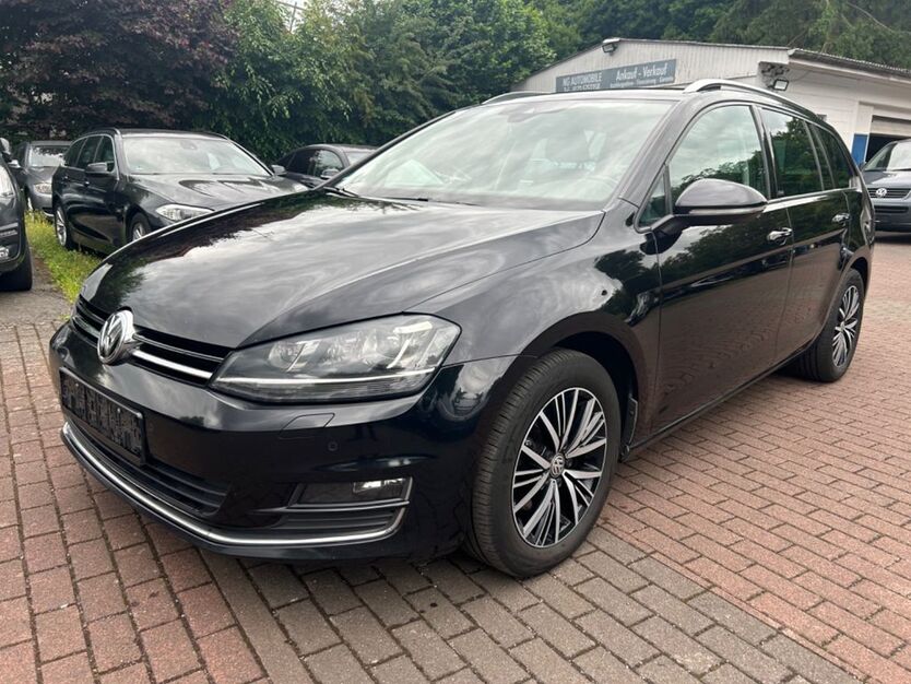 VW Golf 296.500 km 7.990 € Wettenberg 35435