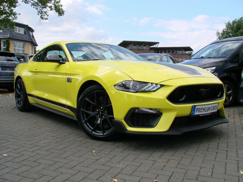 Mustang 5.0L Mach1 LED MagneRide Navi Kamera