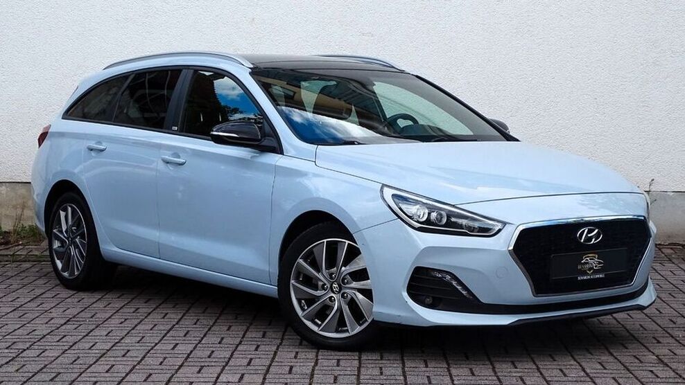 i30