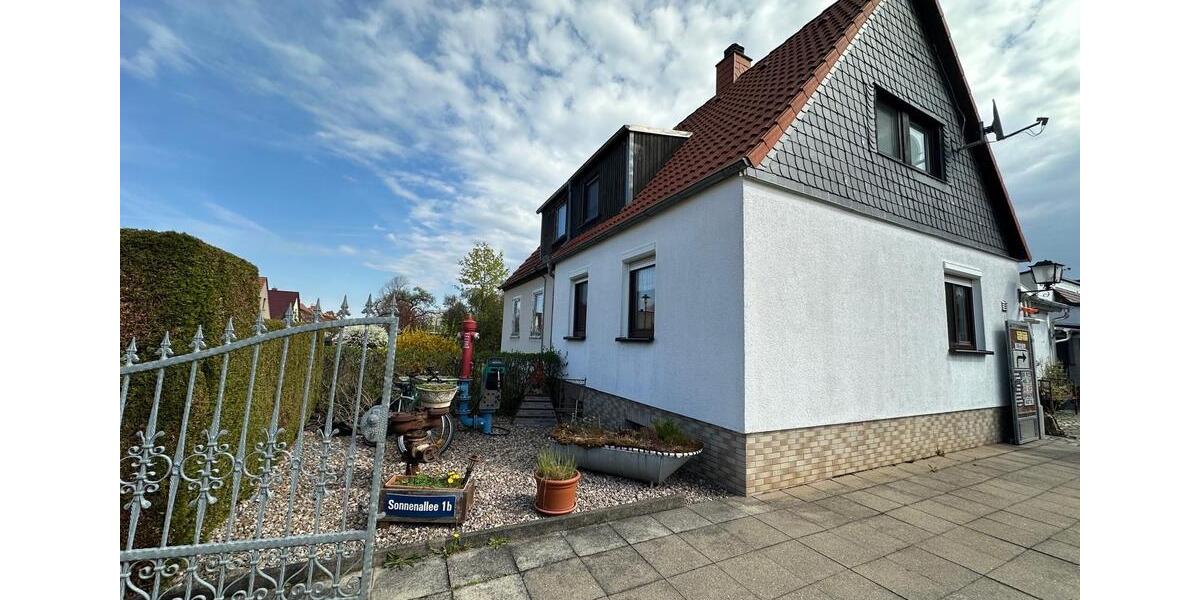 Doppelhaushälfte Ohrdruf - 3 Zimmer, 80 m&sup2;, 190.000&euro; | Angebot:26945959