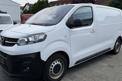 Opel Vivaro 69.321 km 15.990 &euro; Gross-Umstadt 64823