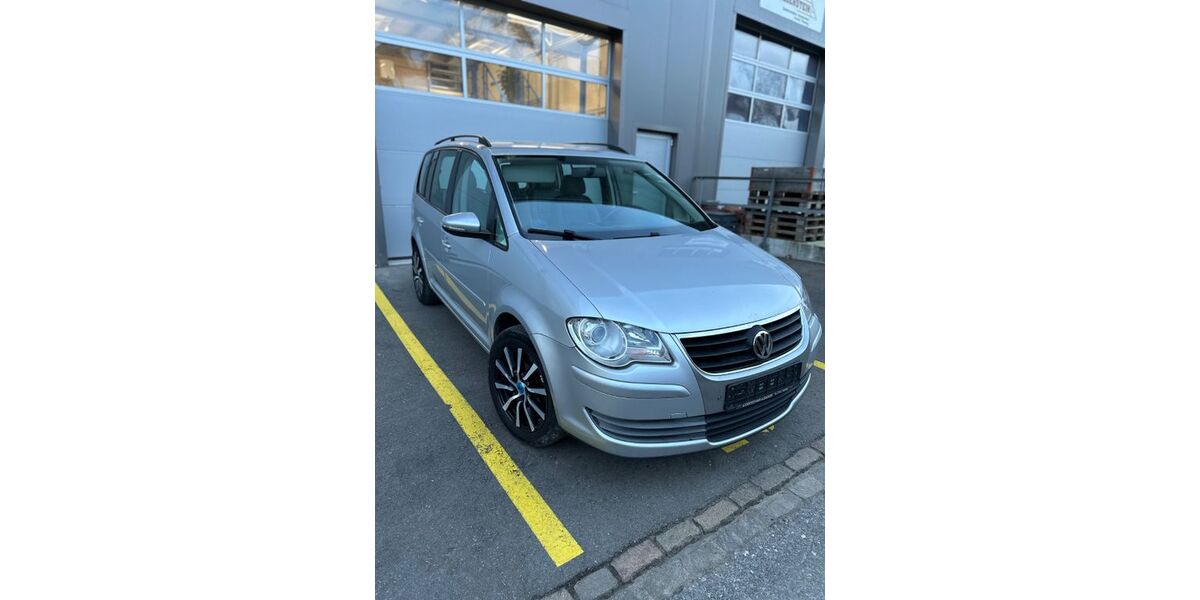 VW Touran 202.000 km 2.100 &euro; Waldshut-Tiengen 79761