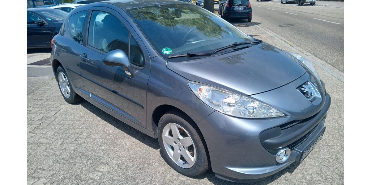 Peugeot 207 53.000 km 3.200 &euro; Karlsruhe 76185
