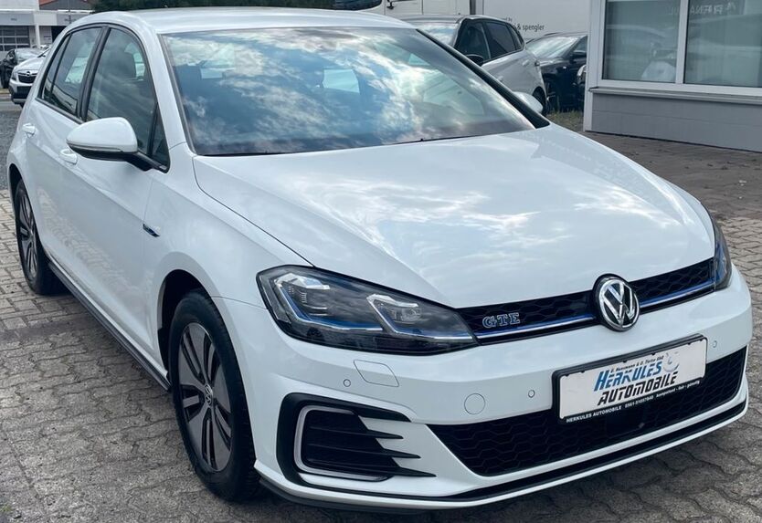 VW Golf 75.500 km 18.190 € Fuldatal-Kassel 34233