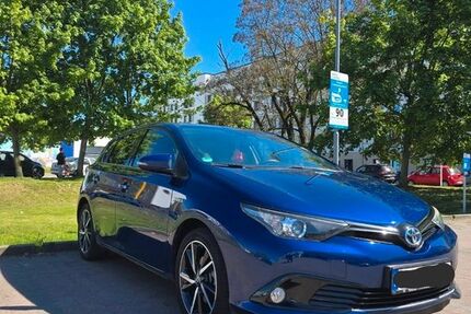 Toyota Auris 91.000 km 15.000 &euro; Berlin 10367