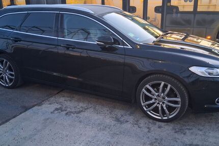 Ford Mondeo 104.000 km 9.999 &euro; Berlin 10551