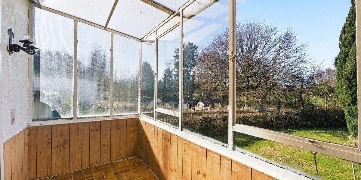 Doppelhaushälfte Baesweiler - 6 Zimmer, 101 m&sup2;, 329.000&euro; | Angebot:25424228