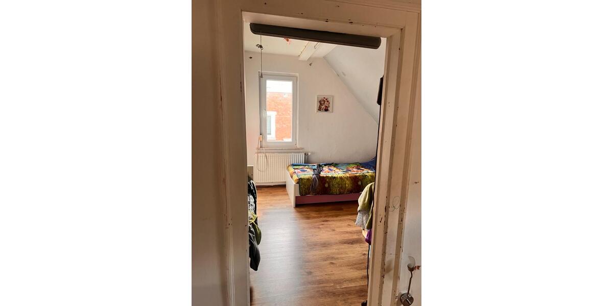 Einfamilienhaus Coburg - 6 Zimmer, 120 m&sup2;, 1.260&euro; | Angebot:25994829