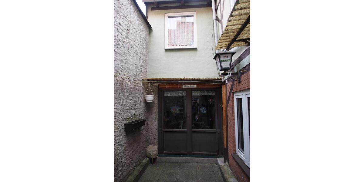 Reihenhaus Naumburg (Saale) - 4 Zimmer, 100 m&sup2;, 75.000&euro; | Angebot:26533168