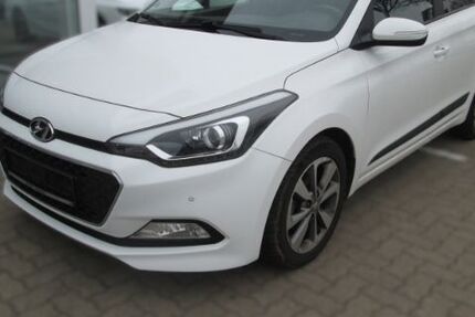 Hyundai i20 28.412 km 14.900 &euro; Elmshorn 25337