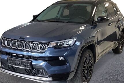 Jeep Compass 15.200 km 28.890 € Uetersen 25436