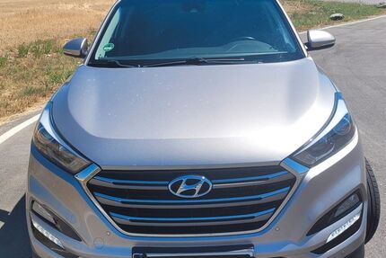 Hyundai TUCSON 206.000 km 9.900 &euro; Ettenheim 77955