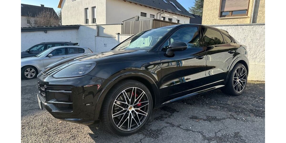 Porsche Cayenne 20.391 km 122.300 € Hofheim am Taunus 65719