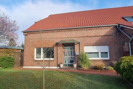 Wohnung zum Mieten in Varel 1.400 € 172 m²