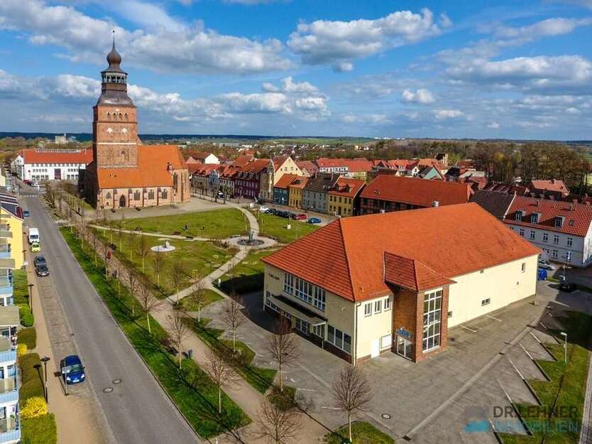 Gastronomie in Malchin 375.000 € 1200 m² zimmer