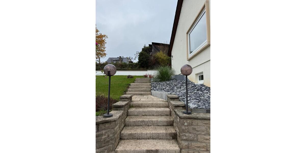 Haus zur Miete in toller Lage in Hauneck 5 zimmer