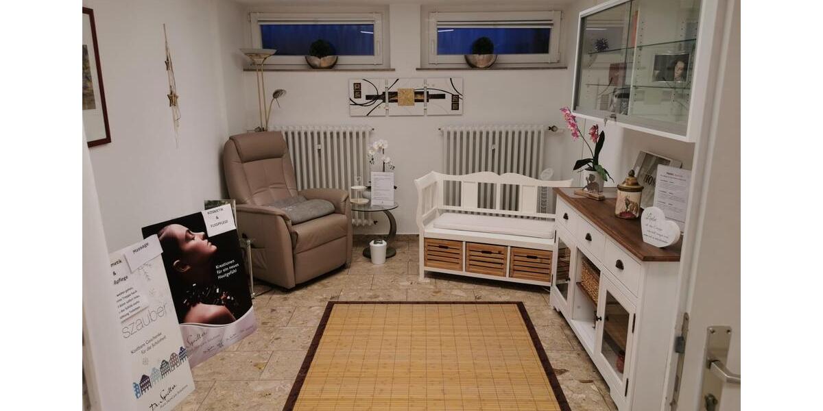 Gewerbeobjekt Lage - 470&euro; | Angebot:24966098