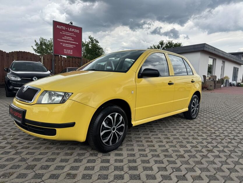 Skoda Fabia 112.800 km 2.490 € Leipzig 04178