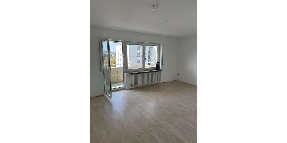 Etagenwohnung Neustadt bei Coburg - 3 Zimmer, 73 m&sup2;, 500&euro; | Angebot:26197289