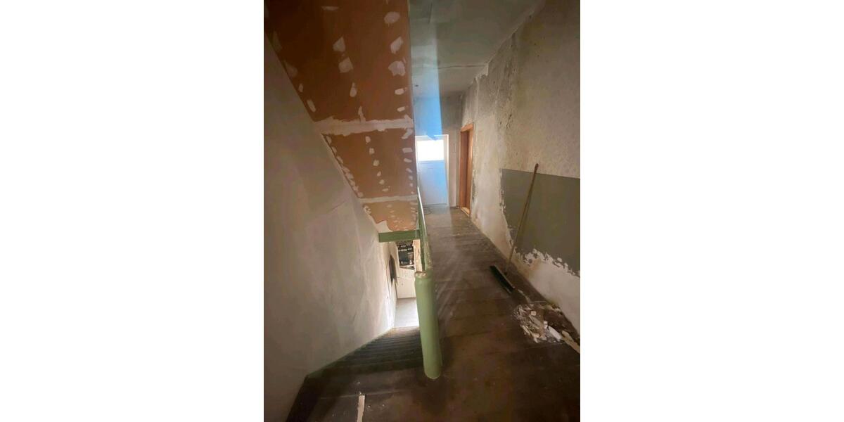Einfamilienhaus Langelsheim - 10 Zimmer, 300 m&sup2;, 79.000&euro; | Angebot:26942117