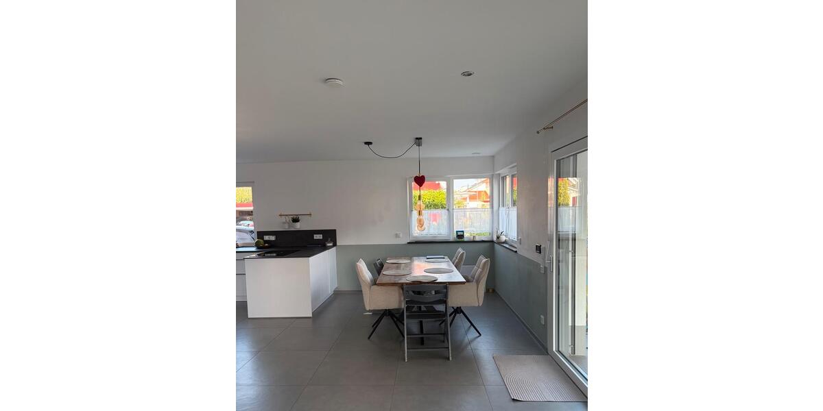 Einfamilienhaus Untermeitingen - 7 Zimmer, 165 m&sup2;, 820.000&euro; | Angebot:27118271