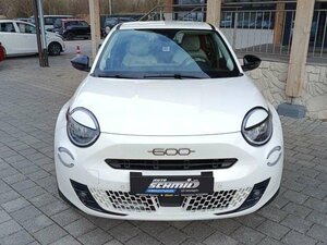 Fiat 600 1.2 HYBRID T3 Style-Paket |SHZ|RFK|PDC| 10.898 km 19.960 &euro; Höhenkirchen-Siegertsbrun 85635