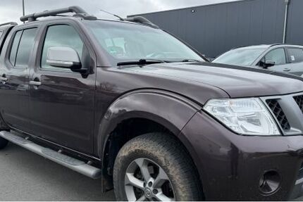 Nissan Navara 135.000 km 14.000 &euro; Bruchertseifen 57539