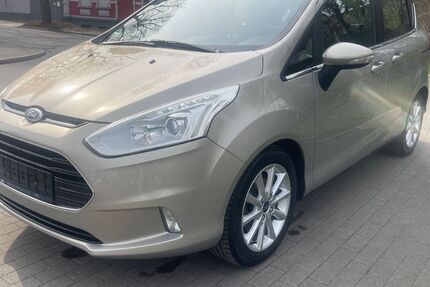 Ford B-Max 73.000 km 3.999 &euro; Gelsenkirchen 45889