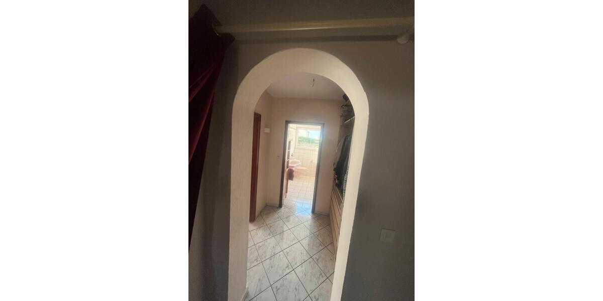 Erdgeschoßwohnung Rheinbach - 3 Zimmer, 100 m&sup2;, 1.200&euro; | Angebot:26311912