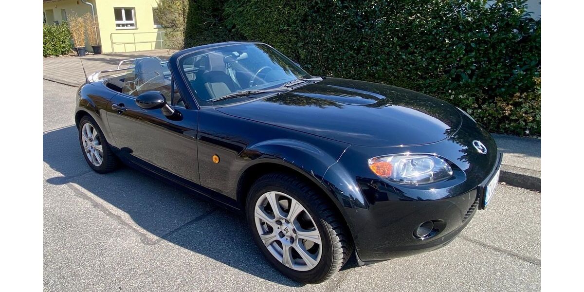 Mazda MX-5 122.000 km 6.900 &euro; Vogt 88267