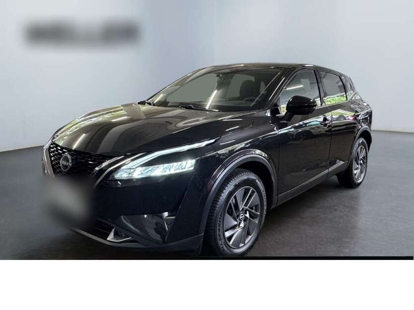 Nissan Qashqai 25.929 km 24.880 € Grünwald 82031