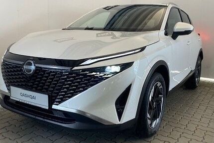 Nissan Qashqai 9.000 km 28.980 € Rostock 18146