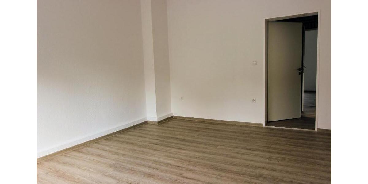 Einfamilienhaus Wilhelmshaven Altengroden - 3 Zimmer, 100 m&sup2;, 900&euro; | Angebot:26393116