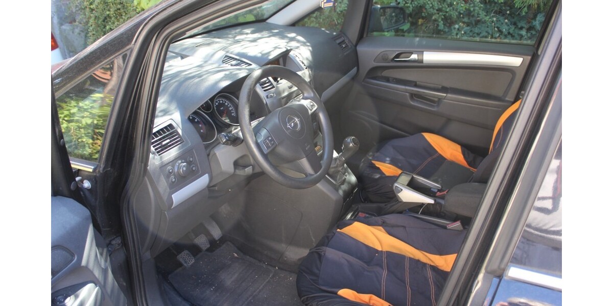 Opel Zafira B 244.000 km 1.500 &euro; Altenkunstadt 96264