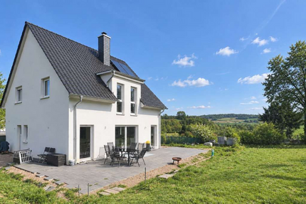 Haus Emmerthal - 5 Zimmer, 134 m&sup2;, 379.000&euro; | Angebot:27475212