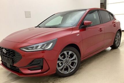 Ford Focus 4.243 km 26.690 € Ehrenberg-Seiferts 36115