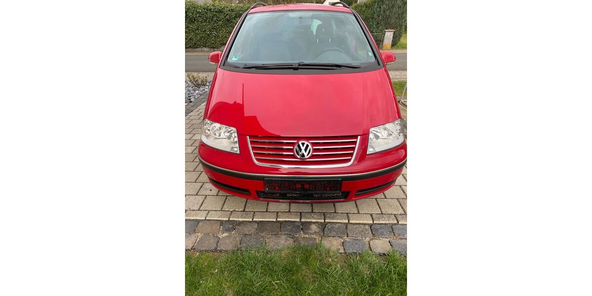 VW Sharan 242.000 km 3.900 &euro; Sinn 35764