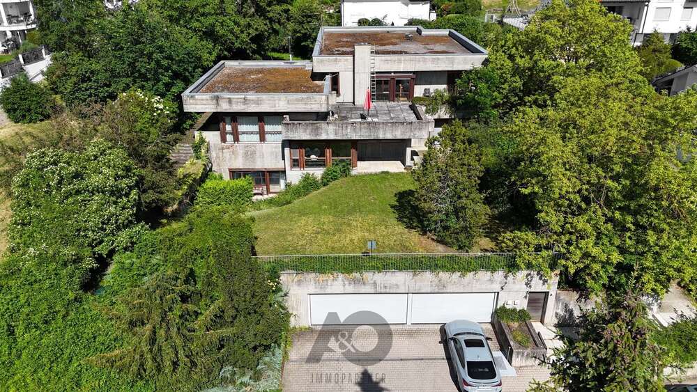 Einfamilienhaus Herrenberg - 15 Zimmer, 369 m&sup2;, 4.000&euro; | Angebot:26843140