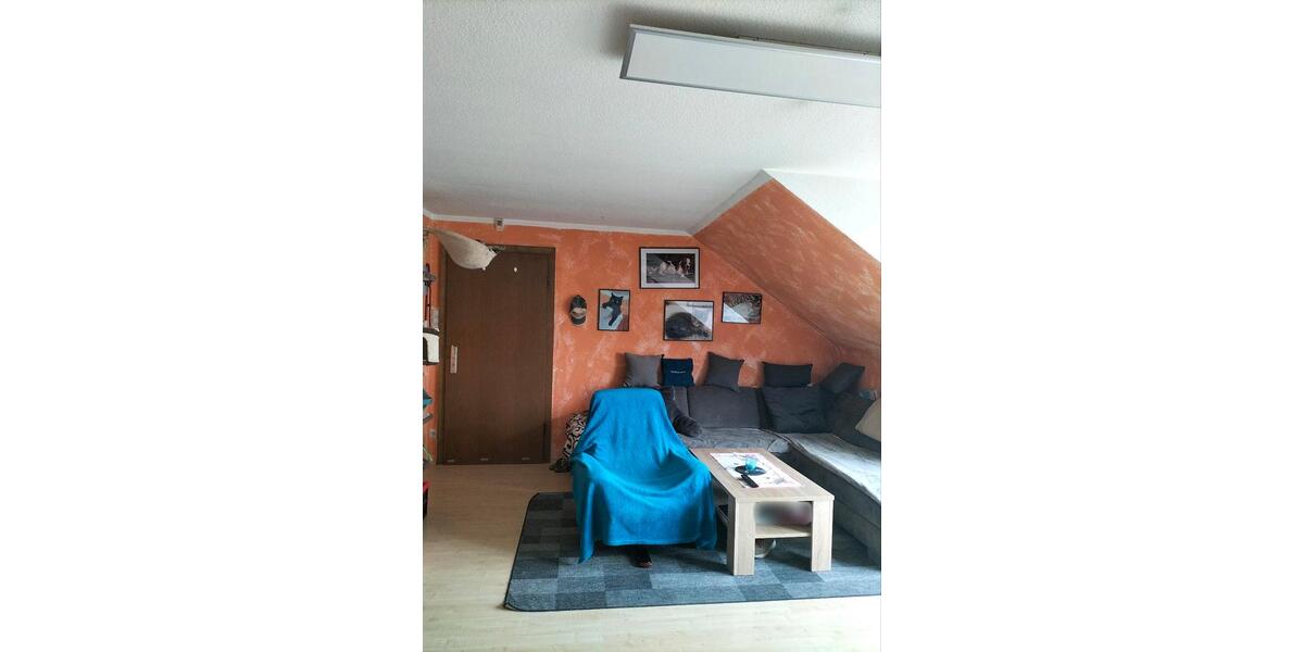 Dachgeschoßwohnung Wertheim - 4.5 Zimmer, 78 m&sup2;, 195.000&euro; | Angebot:26420115