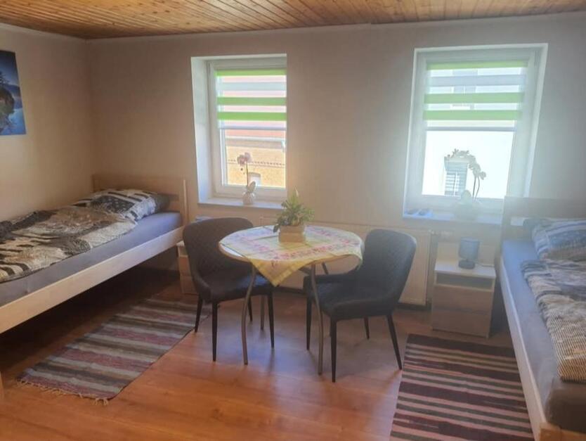 Monteuer-FerienZimmer max. 2 Personen