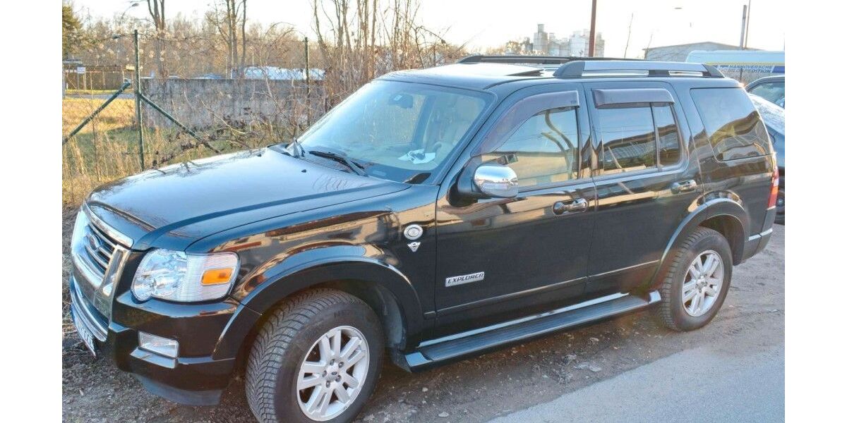 Ford Explorer 150.000 km 10.000 &euro; Seelze 30926