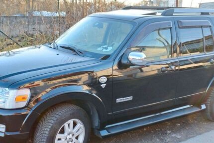 Ford Explorer 150.000 km 9.750 &euro; Seelze 30926