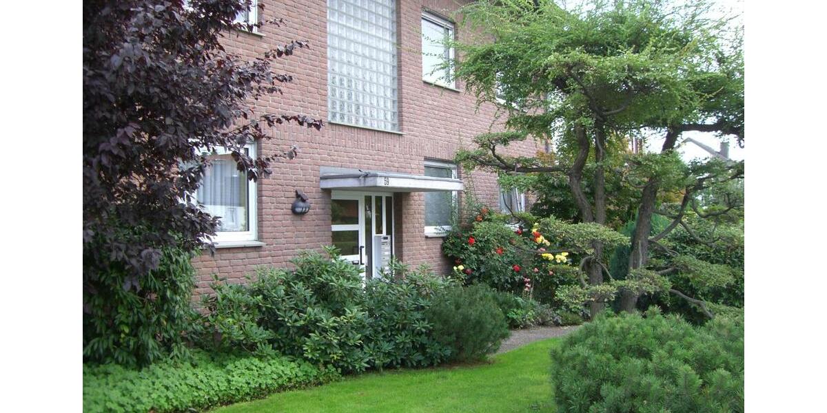 Dachgeschoßwohnung Oerlinghausen - 3 Zimmer, 108 m&sup2;, 800&euro; | Angebot:24454347