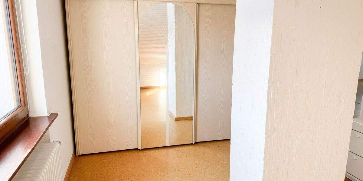 Mehrfamilienhaus, Wohnhaus Kaufungen Oberkaufungen - 8 Zimmer, 248 m&sup2;, 595.000&euro; | Angebot:26016031