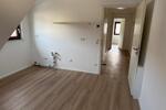 Dachgeschoßwohnung Esslingen am Neckar Oberesslingen - 2.5 Zimmer, 75 m&sup2;, 1.000&euro; | Angebot:25299886