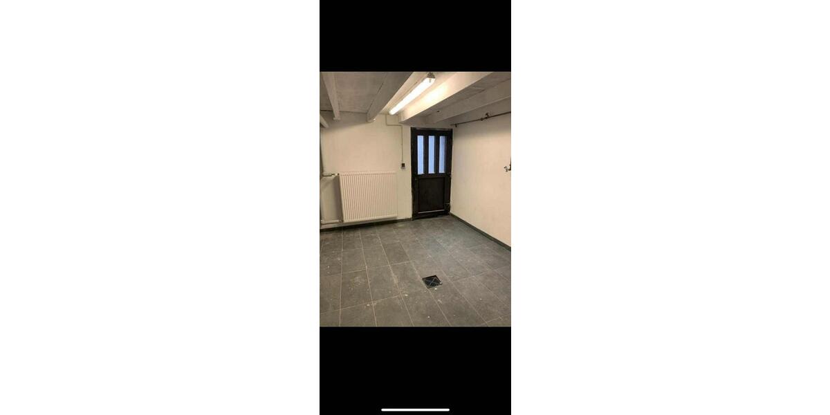 Saniertes Reihenmittelhaus mit Garten in Nürnberg Eibach 4 zimmer