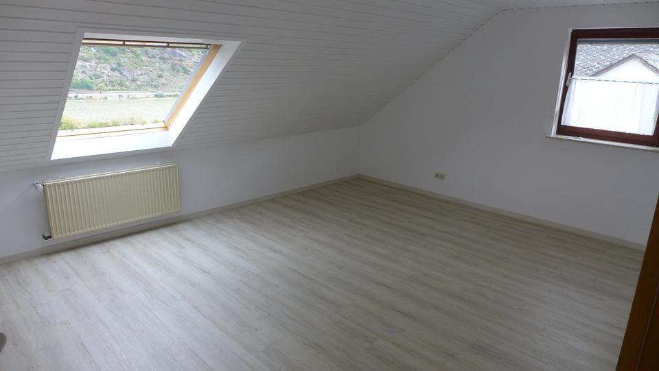 Dachgeschoßwohnung Boppard - 3 Zimmer, 70 m&sup2;, 490&euro; | Angebot:24669726