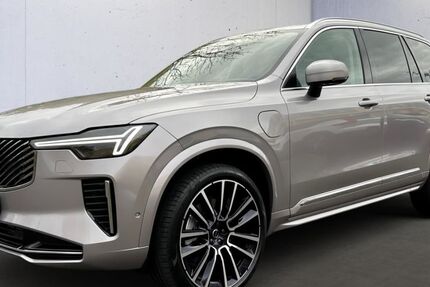 Volvo XC90 7.500 km 90.700 &euro; Kassel 34123