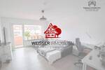 Helle und freundliche 2-Zimmerwohnung im 4.OG mit Aufzug & Balkon - Einbauküche zur Ablöse